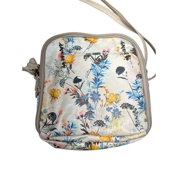 MultiSac Floral Crossbody Bag With Multiple Compartments & Adjustable Strap - Picture 3 of 11